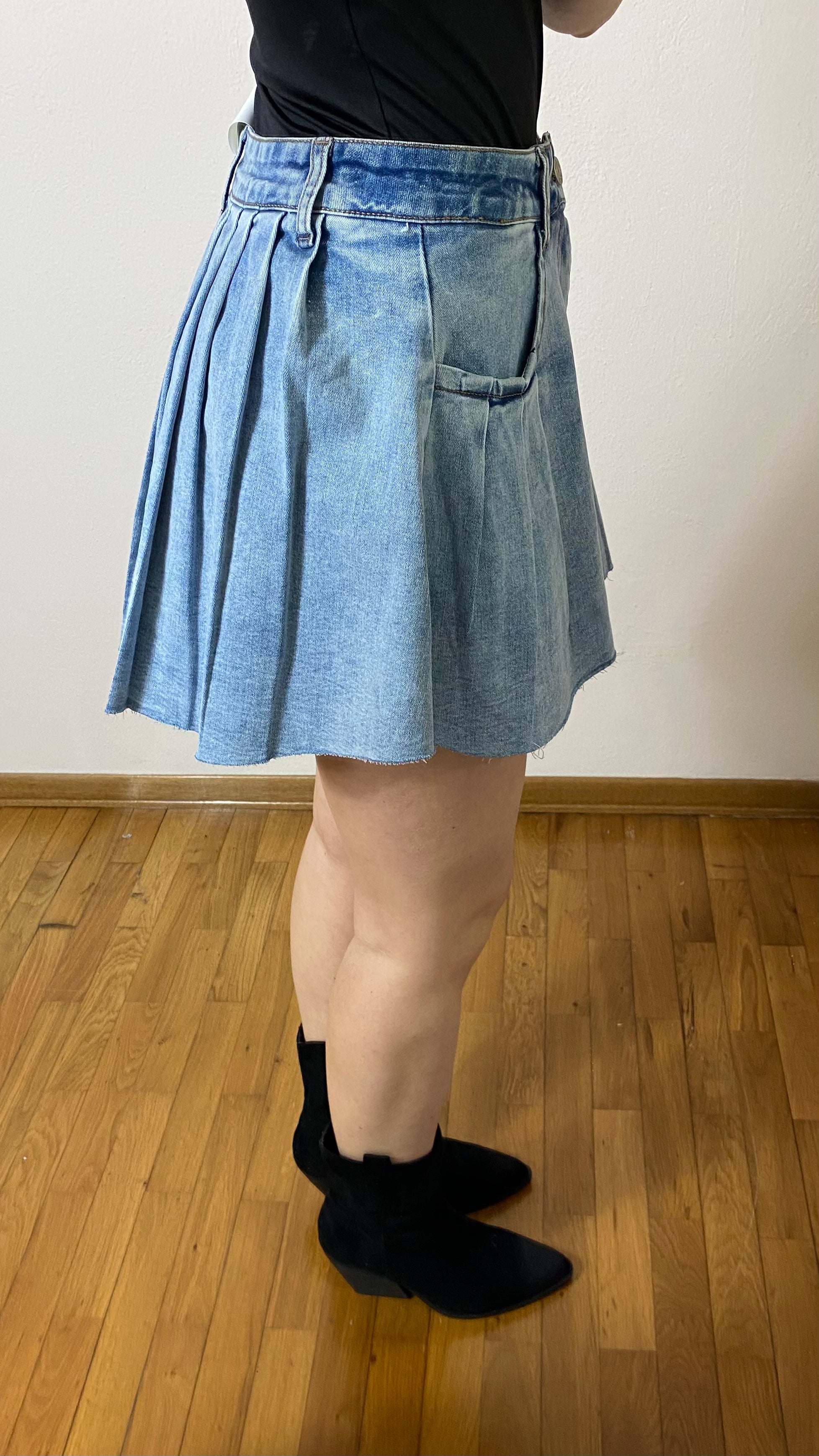 GONNA BLU JEANS