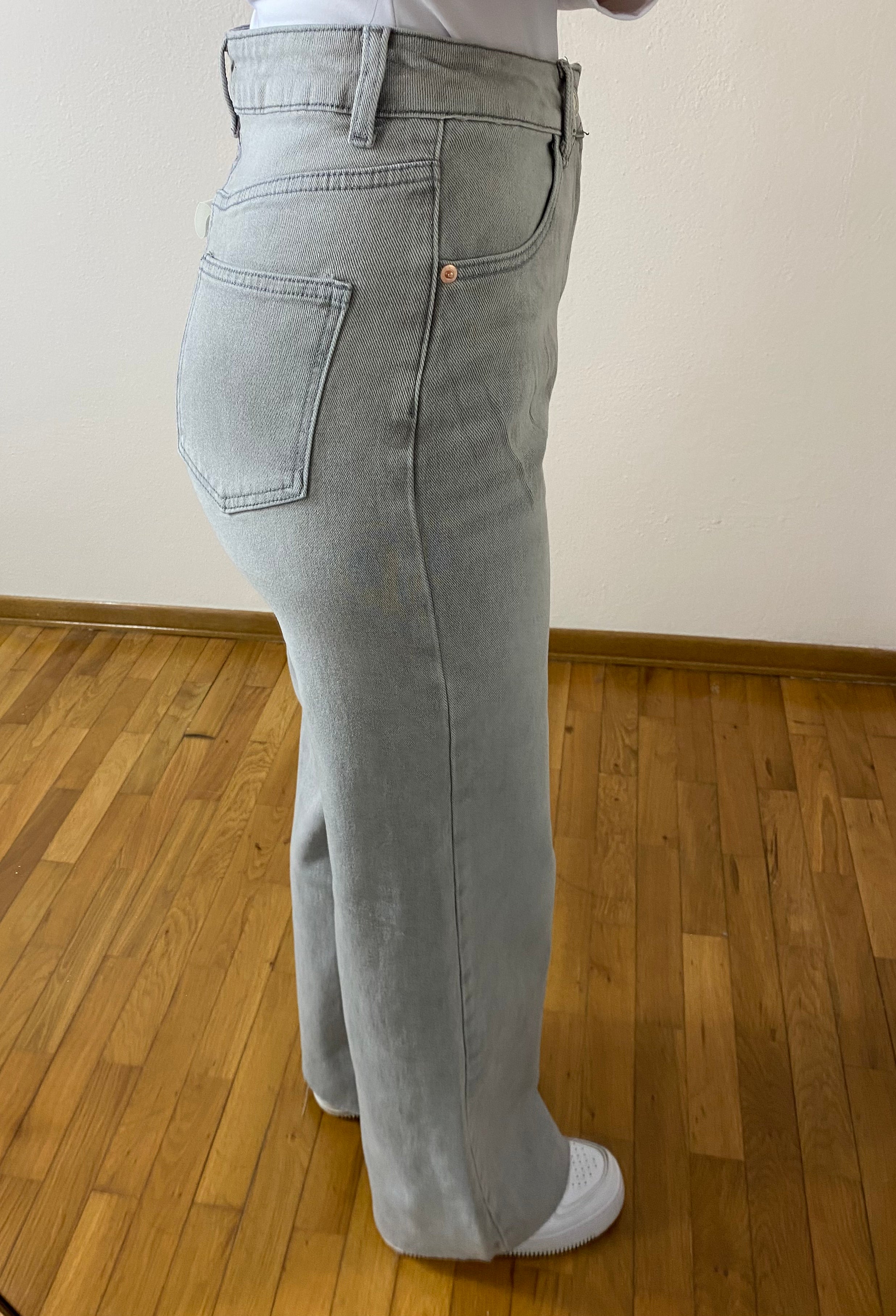 JEANS GREY