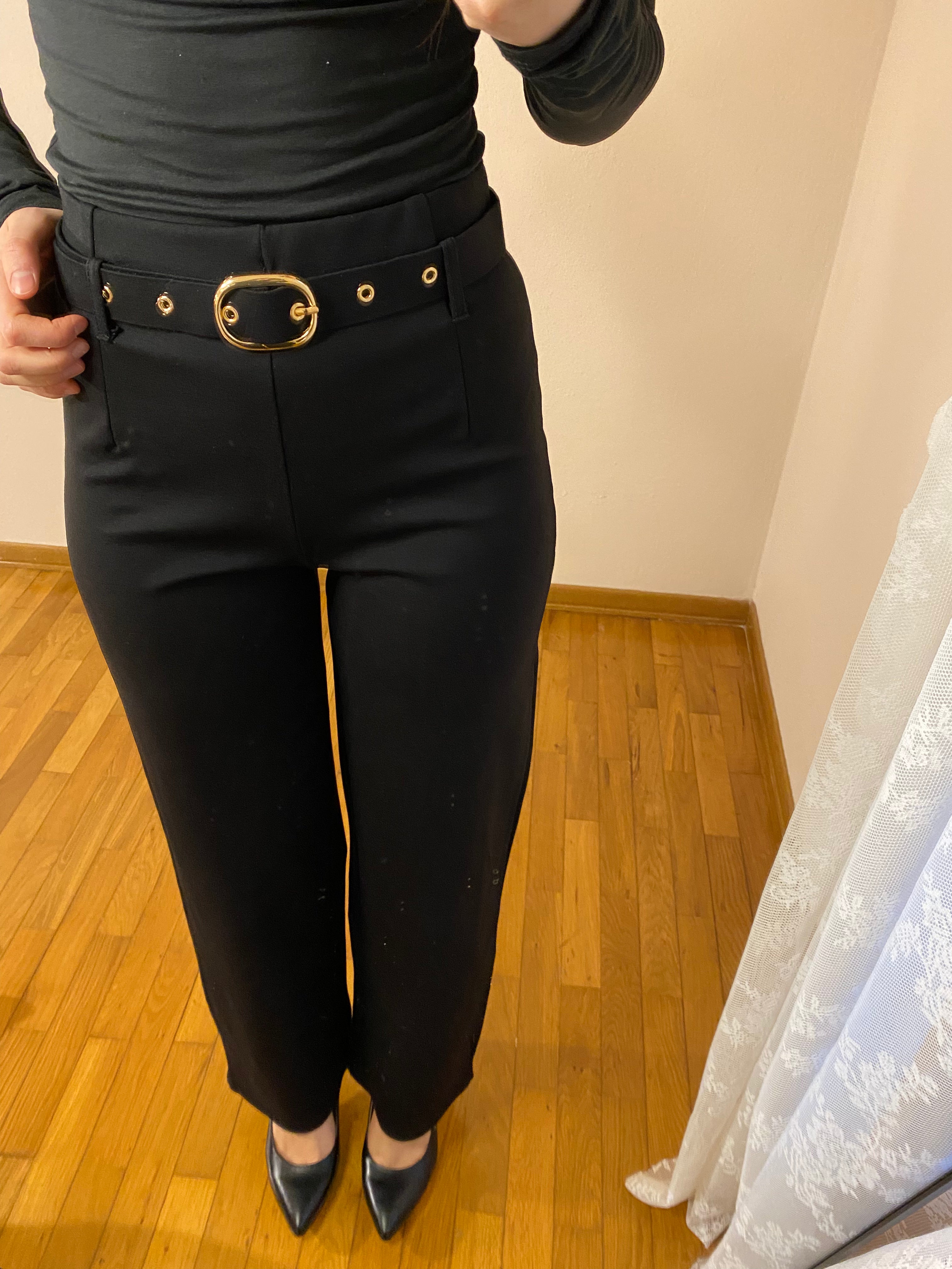 PANTALONE CON CINTURA IN TESSUTO