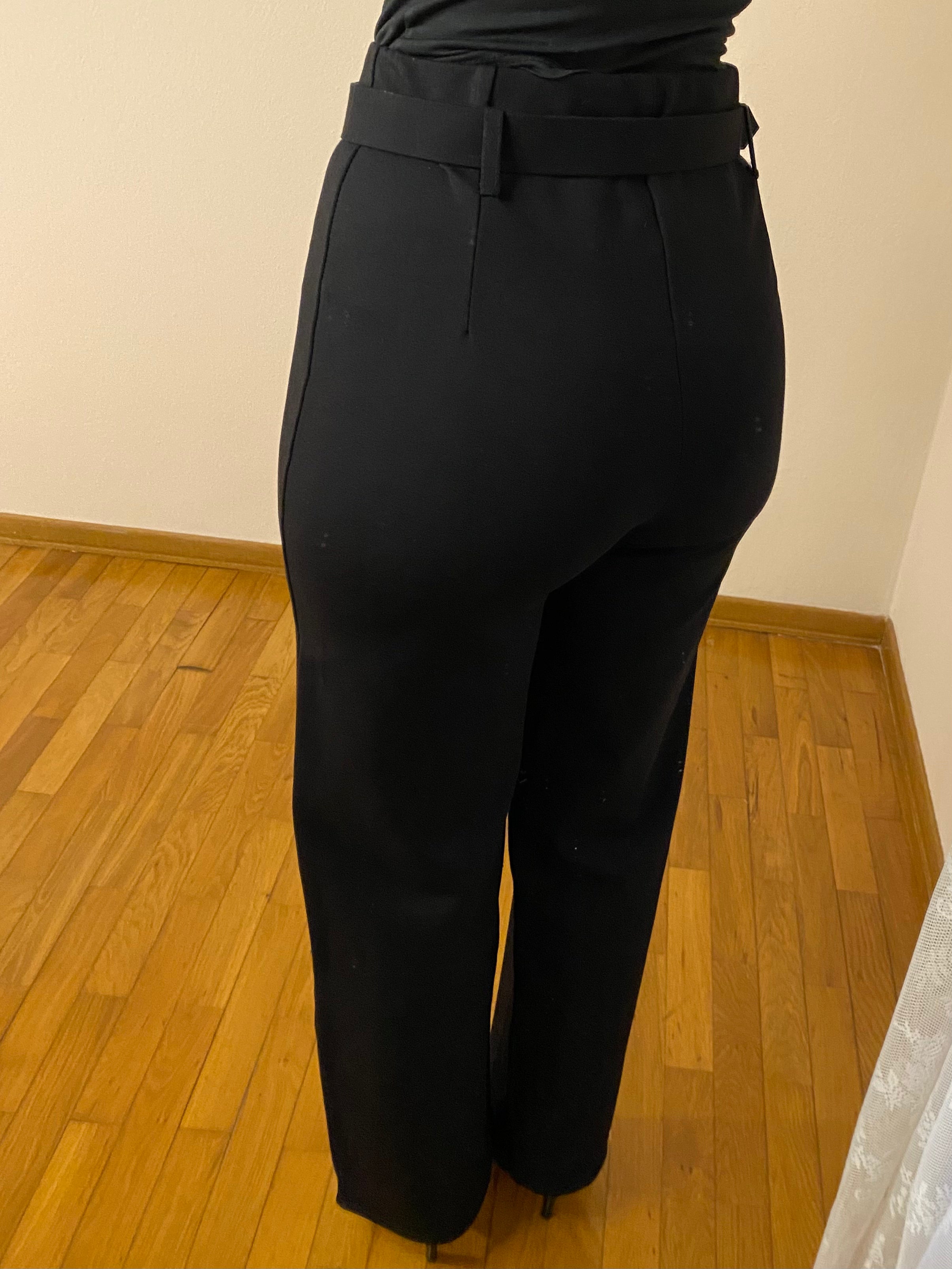 PANTALONE CON CINTURA IN TESSUTO